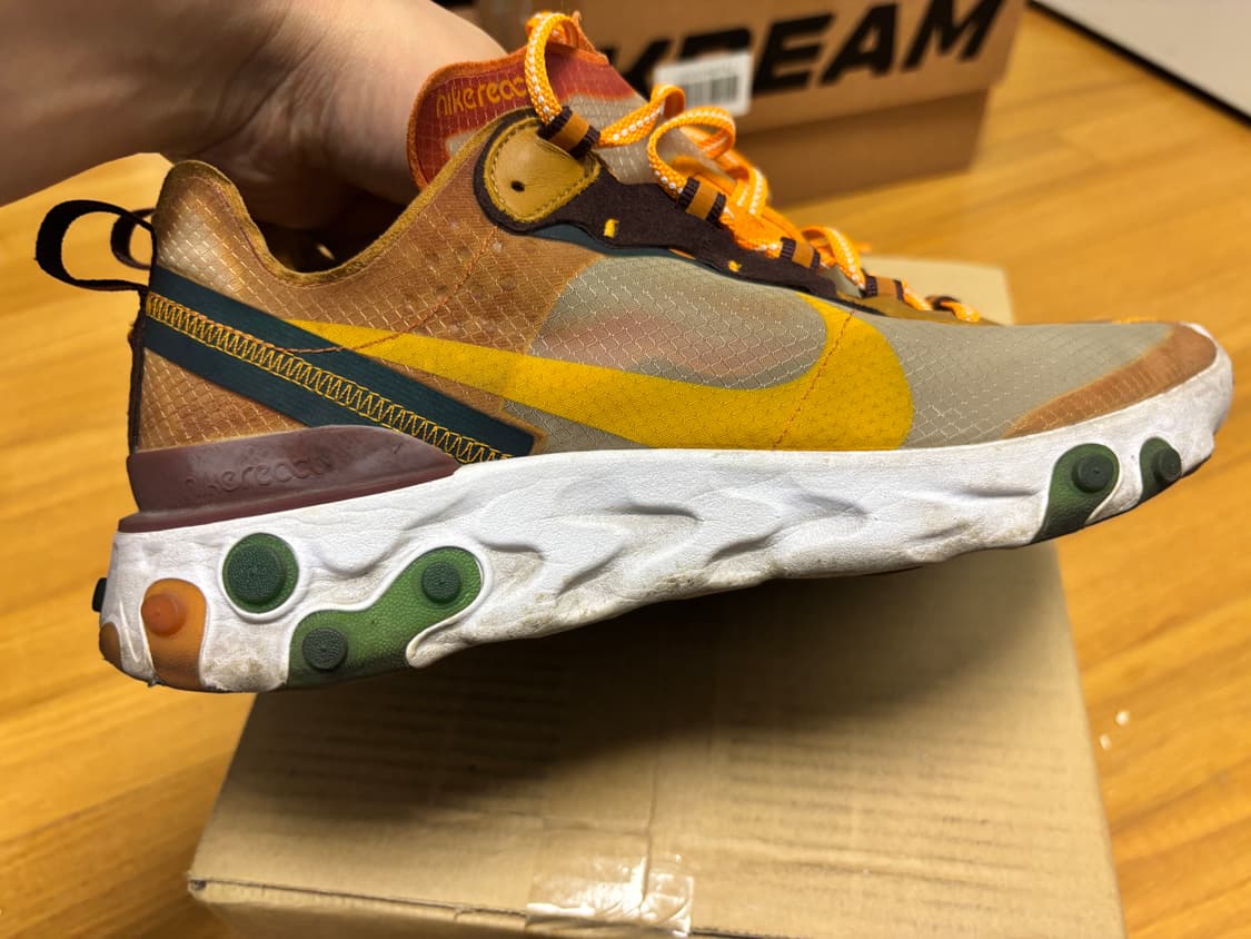 나이키 리액트 엘리먼트 270 상품이미지3