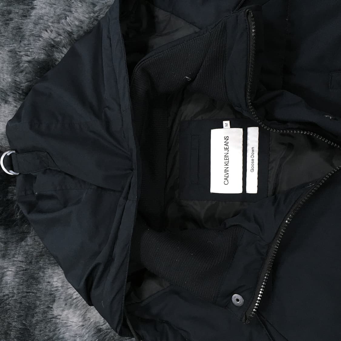투티/0258 CK 캘빈클라인 구스다운 패딩 블랙 하이넥 후드 상품이미지5