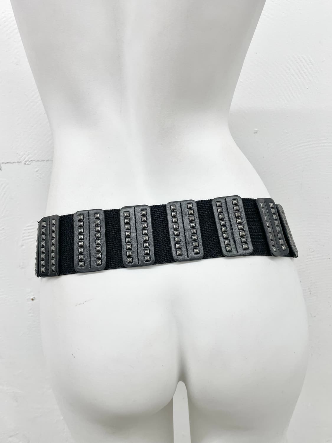 락시크 스터드 와이드 버클 벨트 상품이미지3