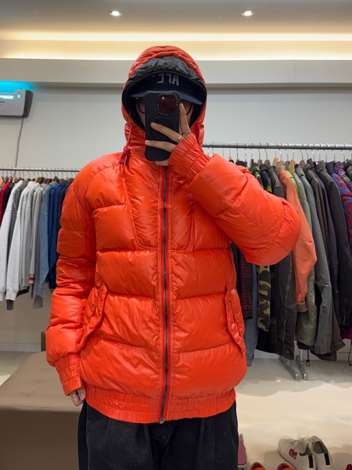 디젤 블랙골드 후드 다운 패딩  상품이미지4