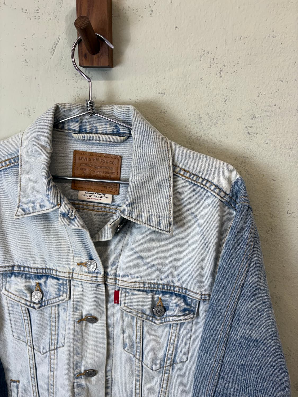 리바이스 프리미엄 리워크 크롭 데님 자켓 상품이미지6