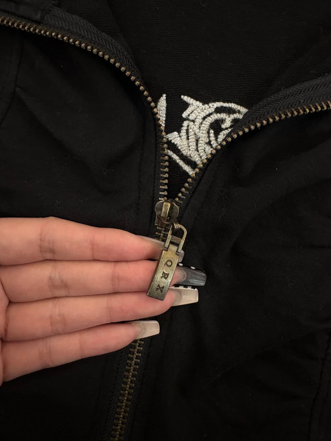 백프린팅 스터드 집업 상품이미지6