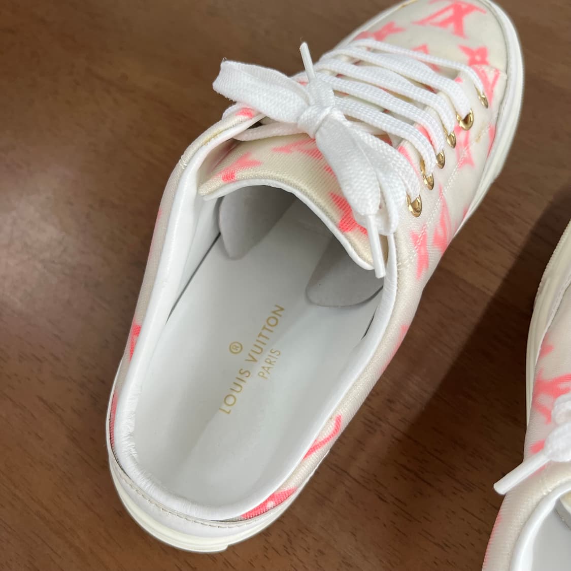 루이비통 스텔라 오픈백 뮬 36 상품이미지5