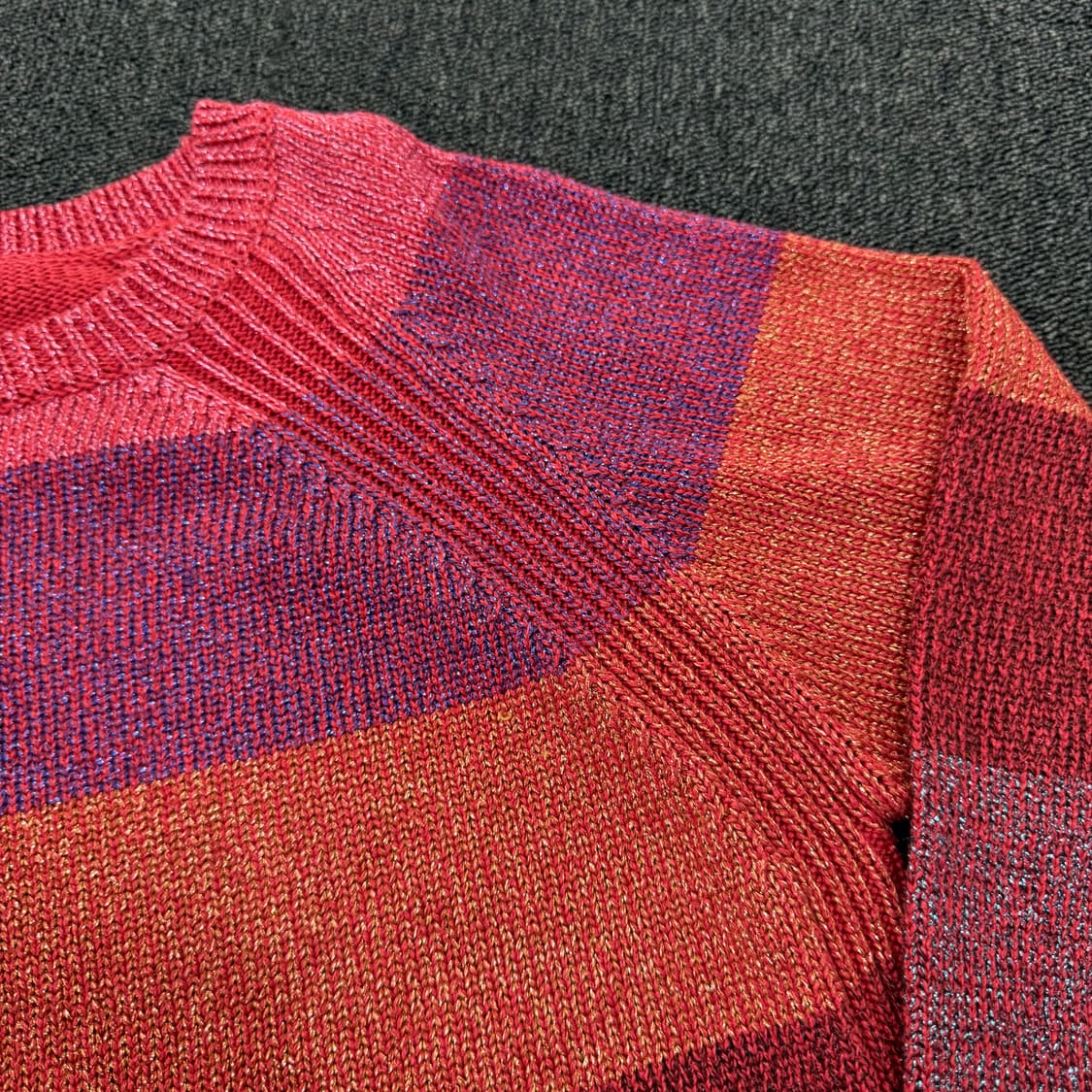 드리스반노튼 메탈릭 니트  상품이미지5