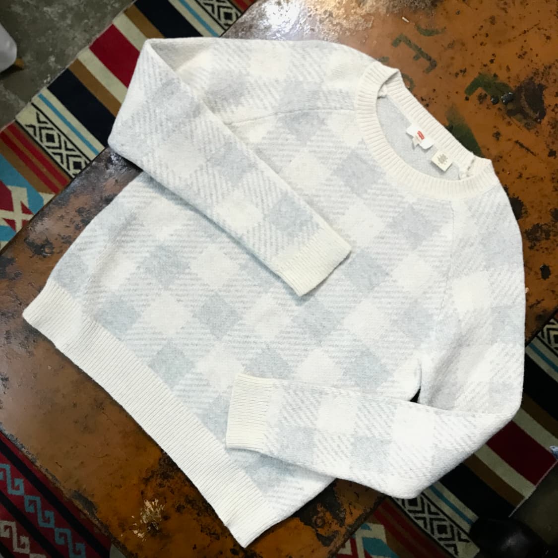 리바이스 아이보리 그레이 체크 니트 여성 55 사이즈 상품이미지2