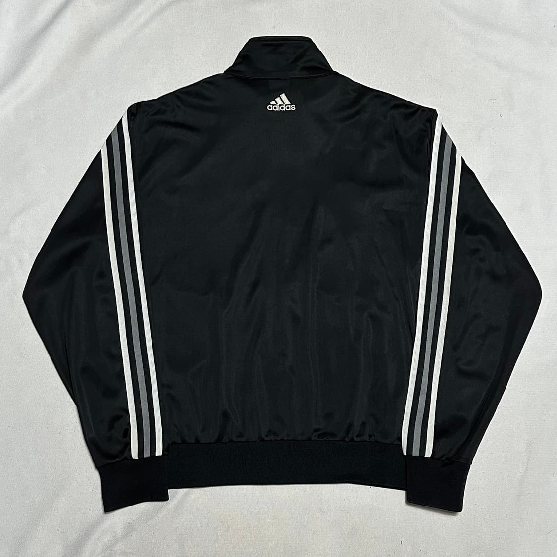 105 아디다스 첼시 넥라인 블랙 트랙탑 상품이미지3