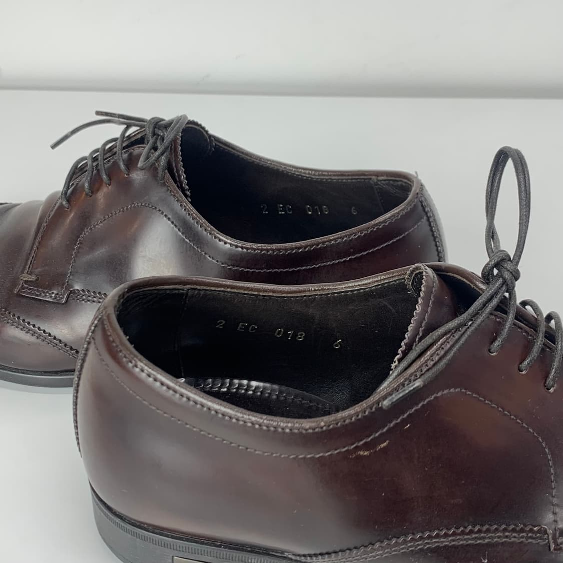 프라다 레더 더비 슈즈 상품이미지6