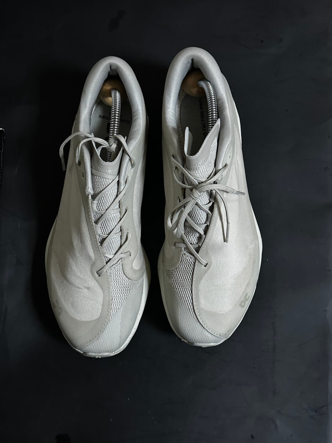 [260] 온 러닝 x 파프 클라우드벤쳐 두쪽 일괄 상품이미지6