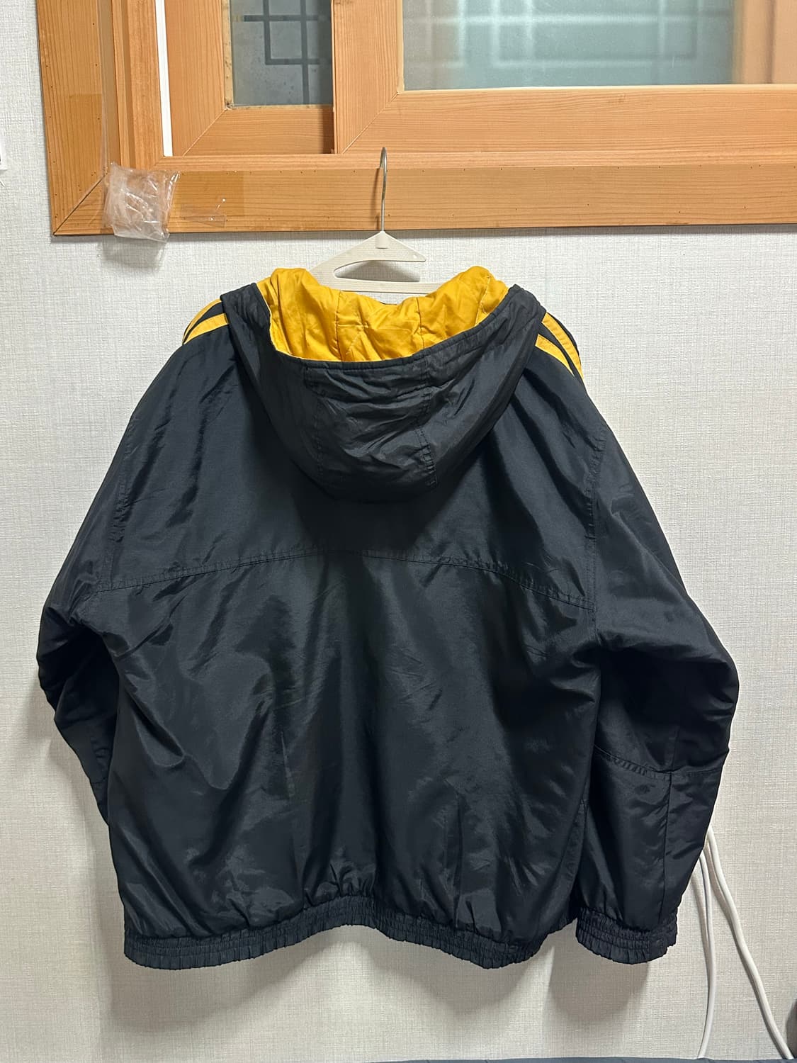 (100)아디다스 블랙 후드 점퍼 상품이미지2