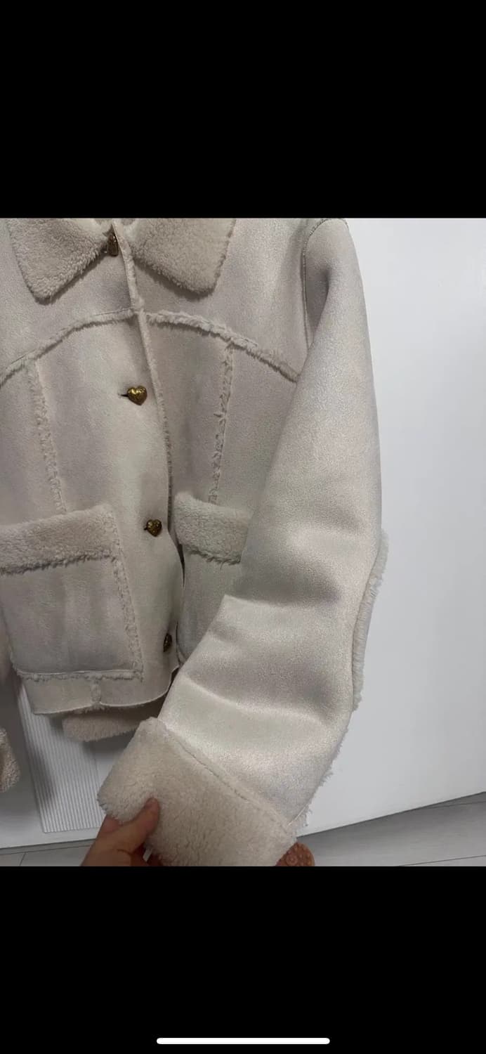 글로니 무스탕 CHLOE FUR JACKET - CREAM 상품이미지4