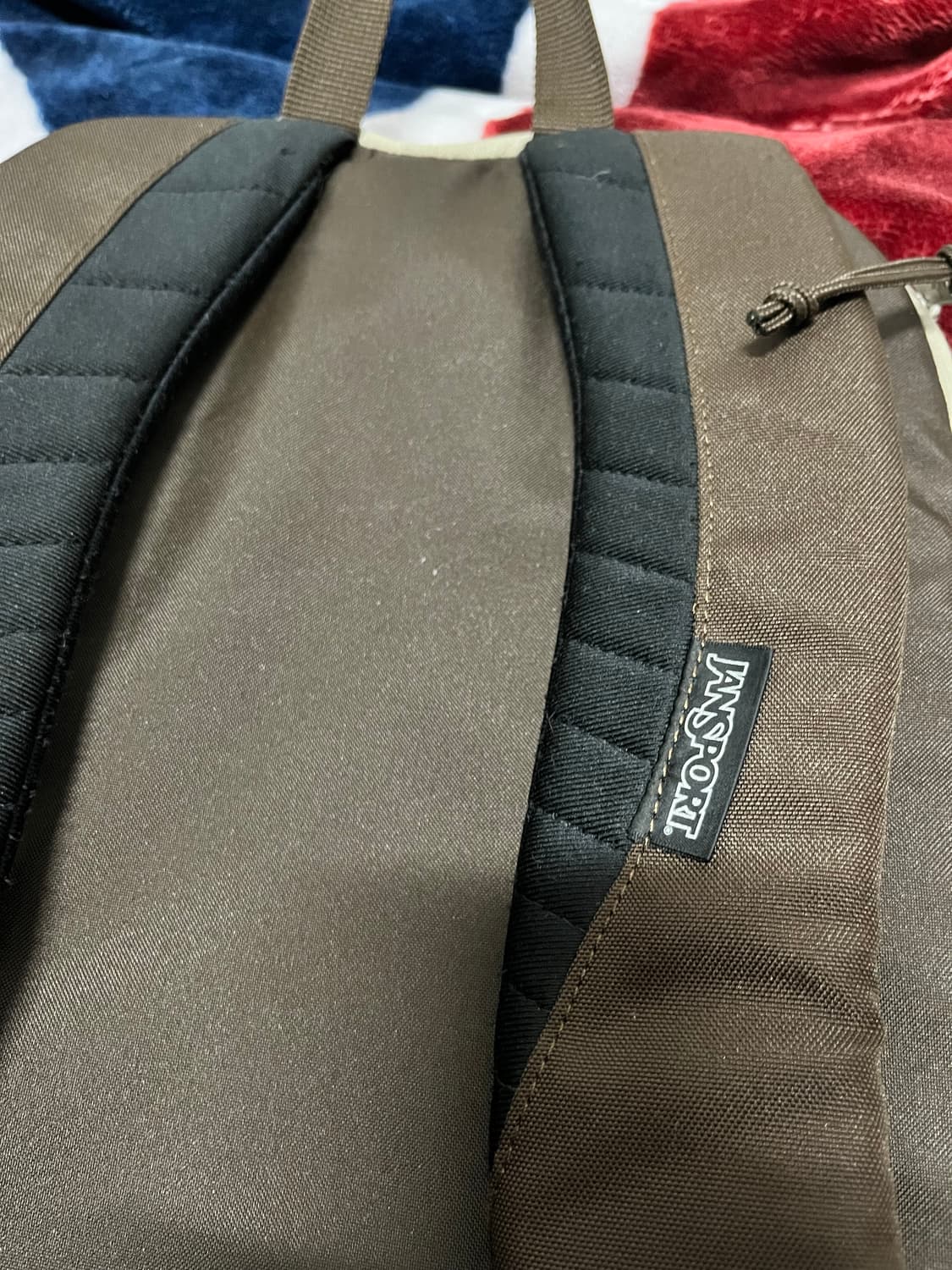 잔스포츠 엔보이 백팩 베이지/브라운 48cm x 33cm x 15cm 상품이미지6