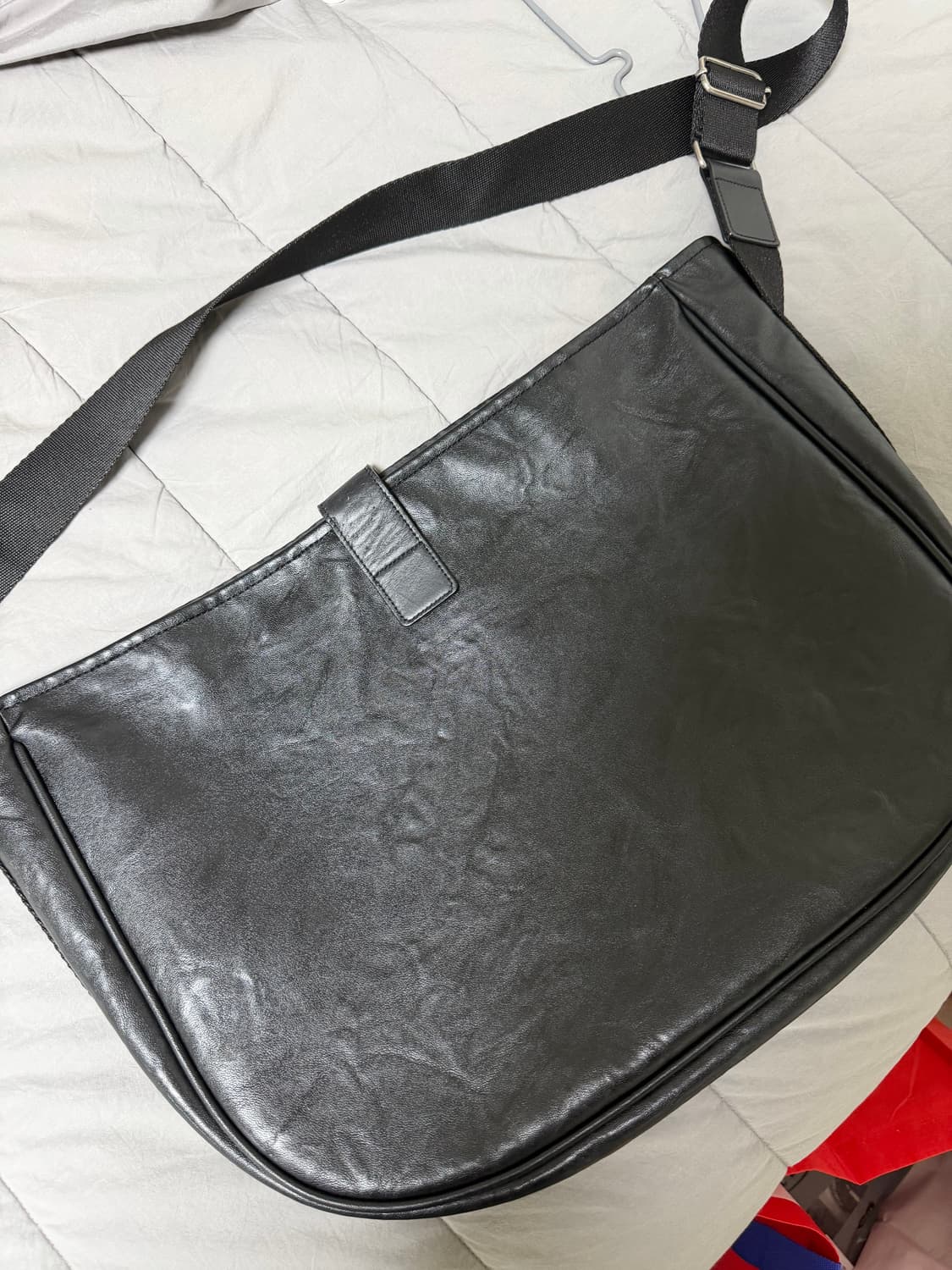  Wavy Bag Middle Faux Leather Black 상품이미지5