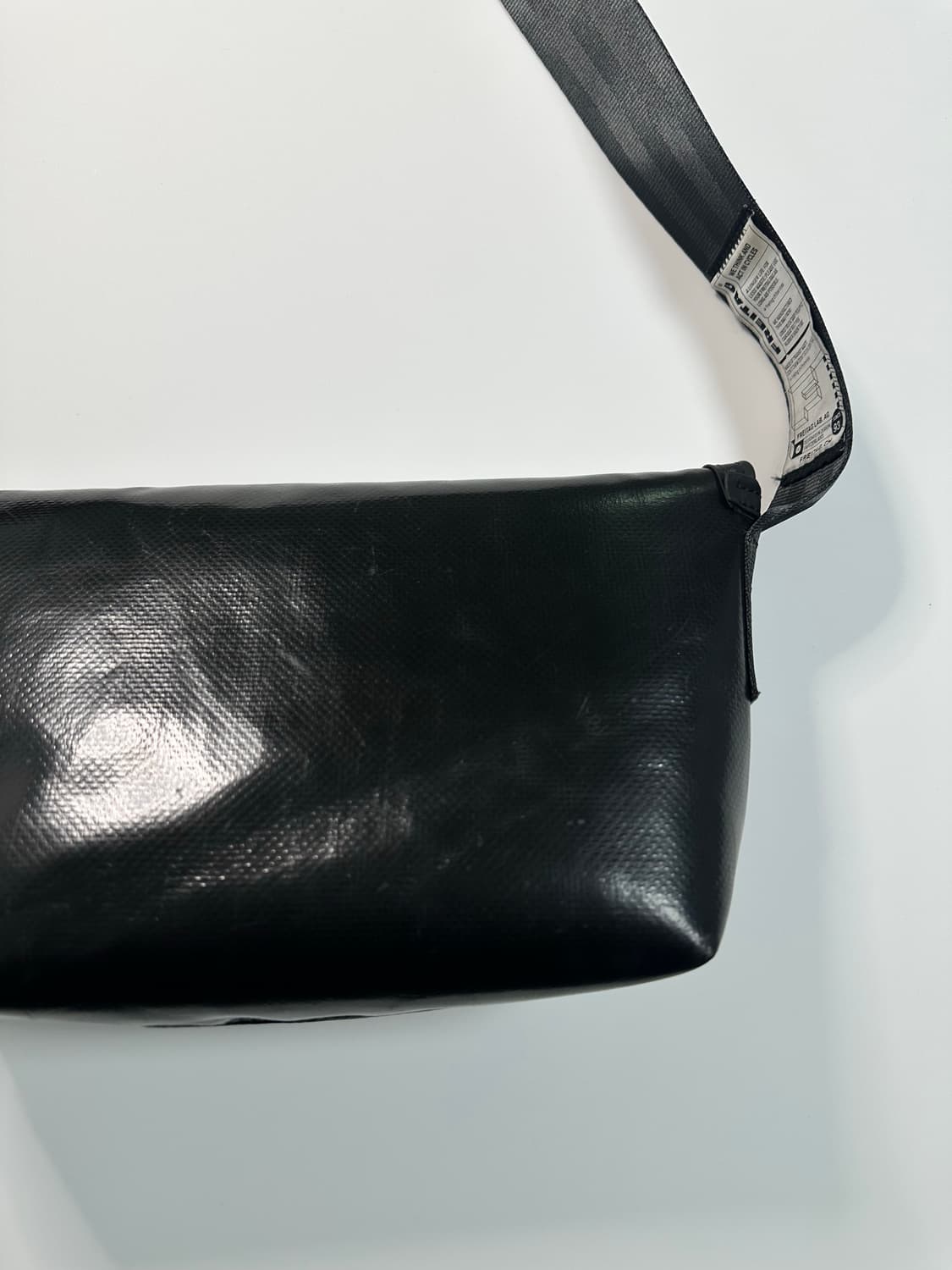 프라이탁 하이파이브오 올블랙 상품이미지5