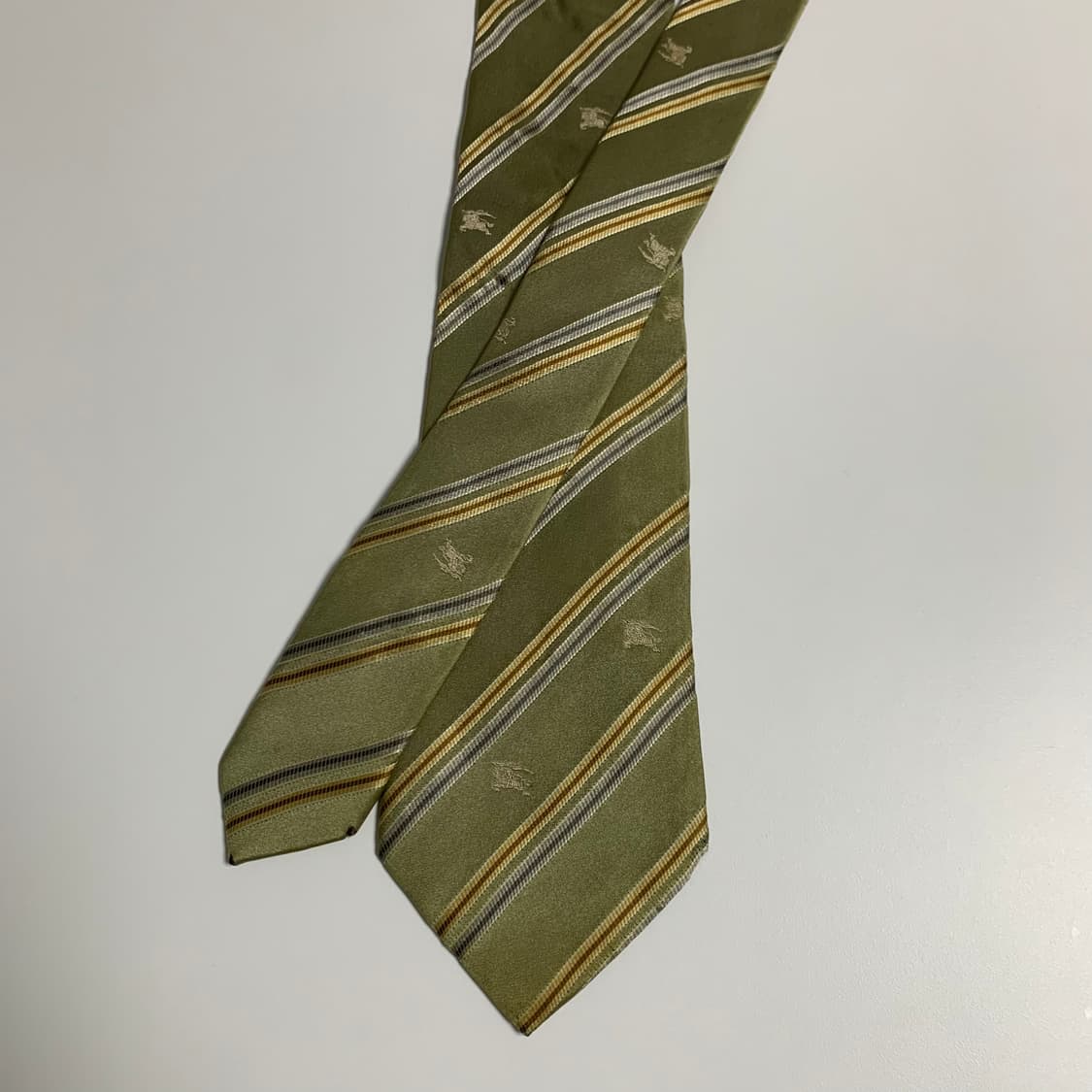 버버리(BURBERRY) 스트라이프 넥타이 명품 모노그램 클래식 A등급 상품이미지3