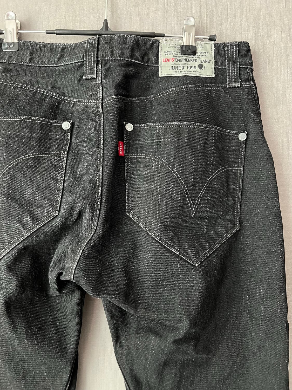 리바이스 엔지니어드 블랙 진 30 상품이미지2