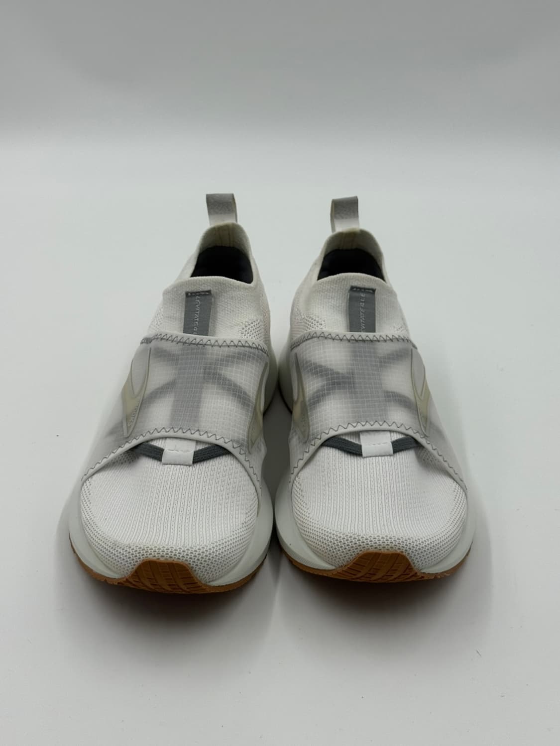 브룩스 레비테이트 4 상품이미지3