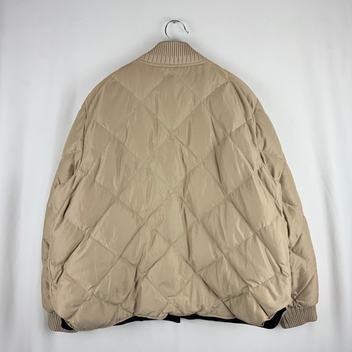 (38) 라코스테 우먼스 다이아몬드 퀼팅 리버시블 점퍼 네이비/베이지 상품이미지5