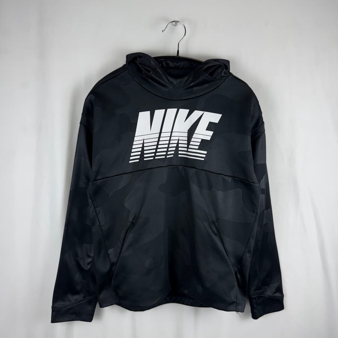 (L) 나이키 키즈/우먼스 카모 후드 티 블랙 상품이미지2
