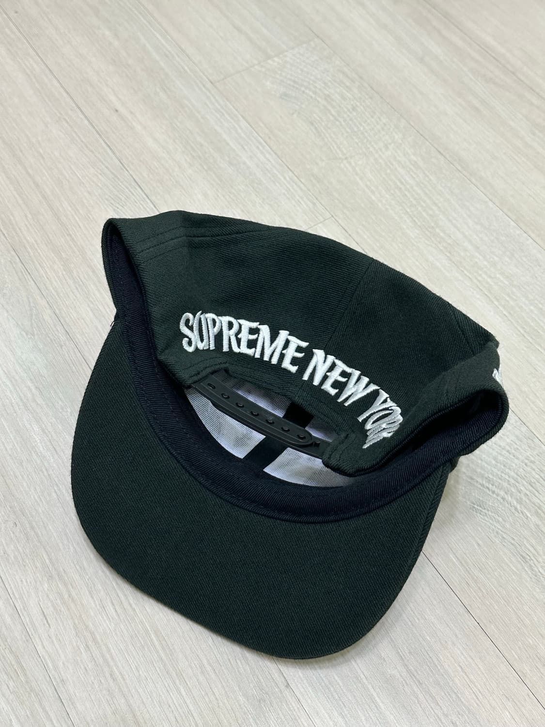 슈프림 모자 상품이미지3