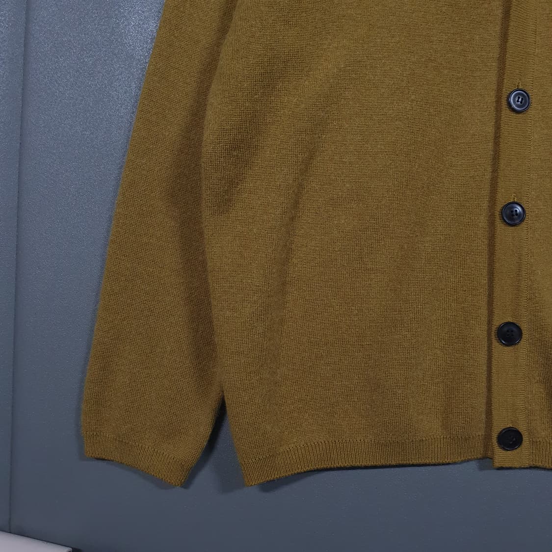 실측 XL) 헤지스 신형 21FW HIS 울 캐시미어 Y넥 니트 가디건 상품이미지4