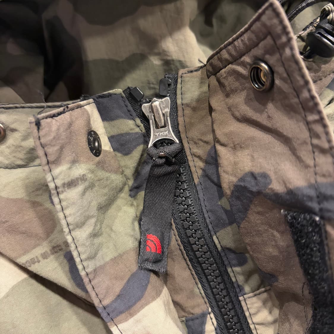 [90] 노스페이스 카모플라쥬 빈티지 바람막이 자켓 B670 상품이미지5