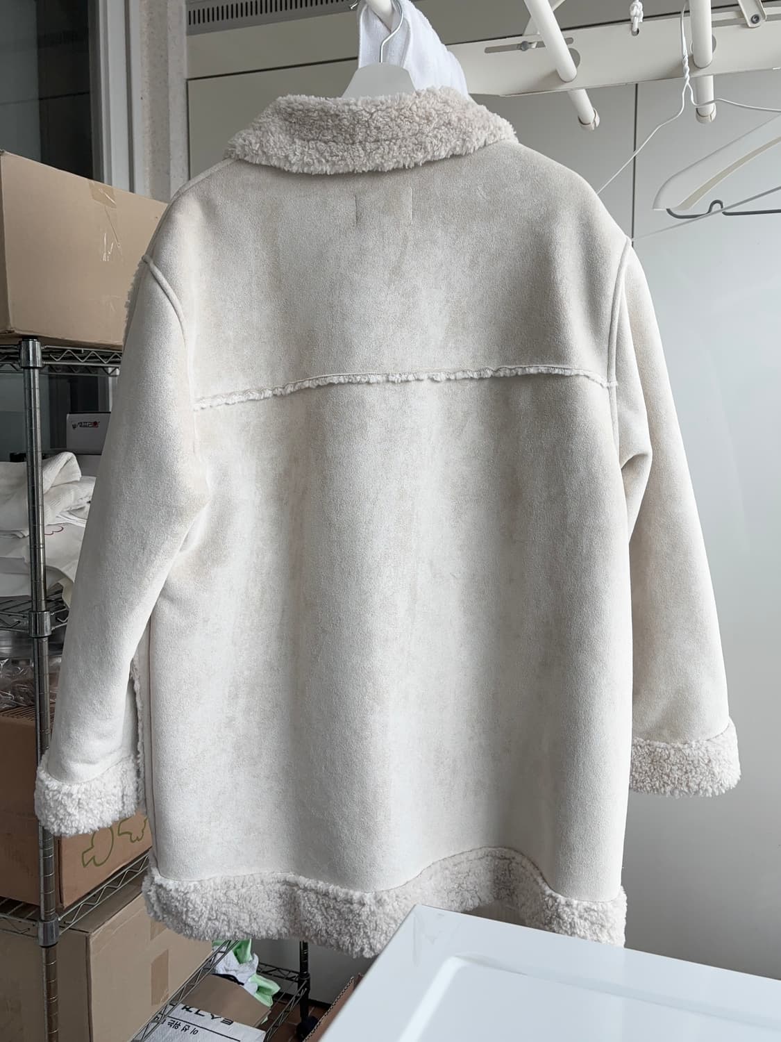 에프터먼데이 스노우 무스탕 코트 자켓 상품이미지6