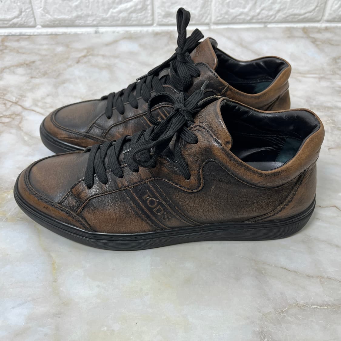 토즈 빈티지워싱 레더 스니커즈 255 상품이미지3