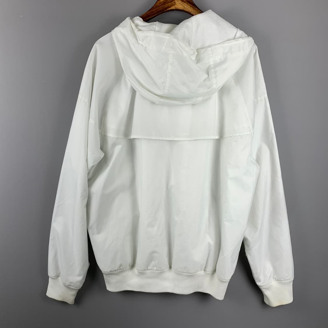 나이키 퓨추라 화이트 우븐 윈드러너 바람막이 상품이미지3