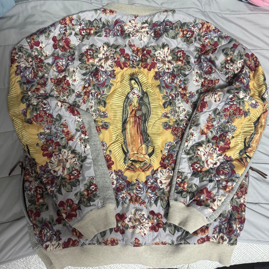 3)캐피탈 비부악 마리아 크루넥 상품이미지1