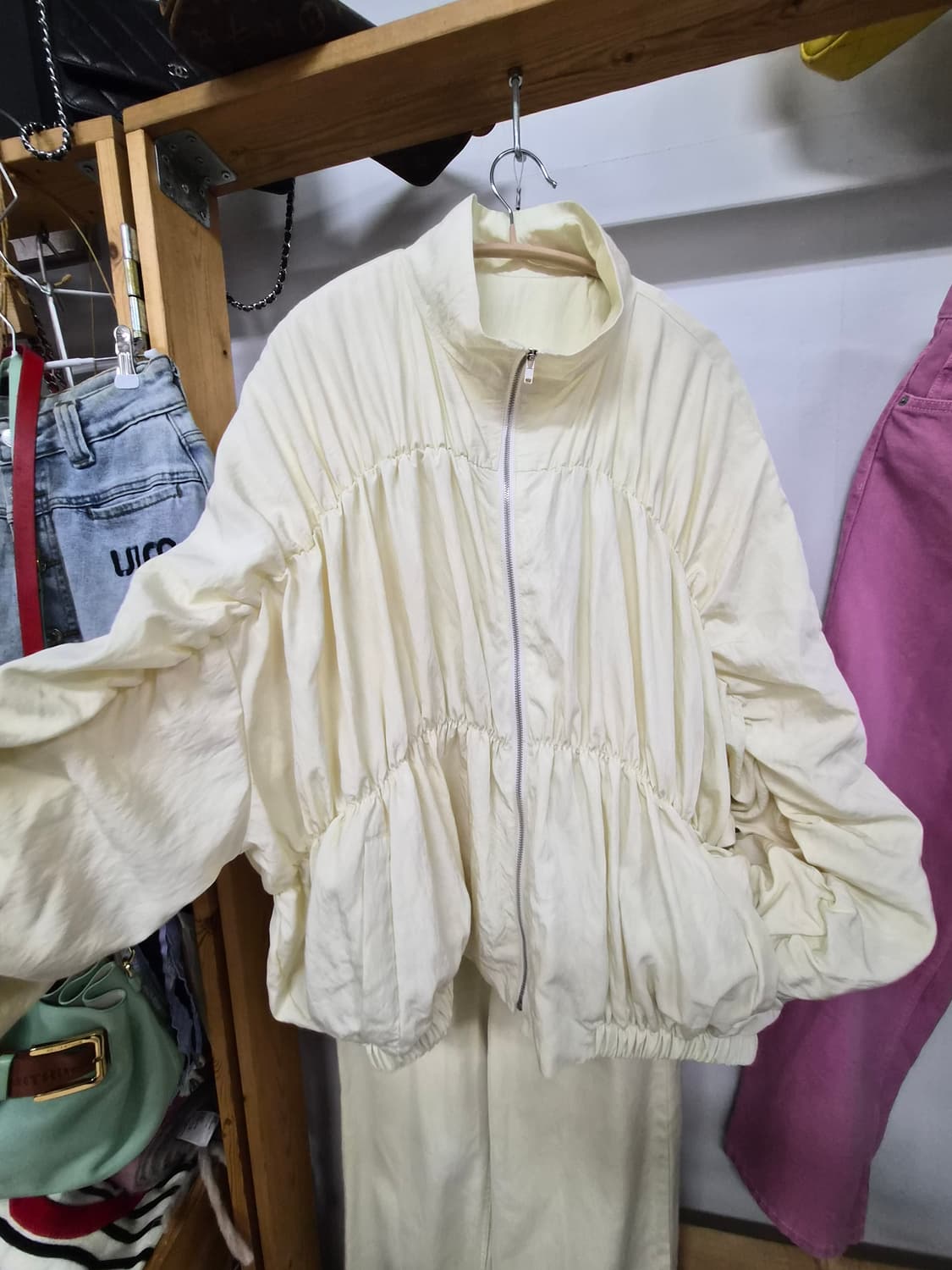 jsnewyork 셔링박시 블루종.임블리 버터팬츠 상품이미지4