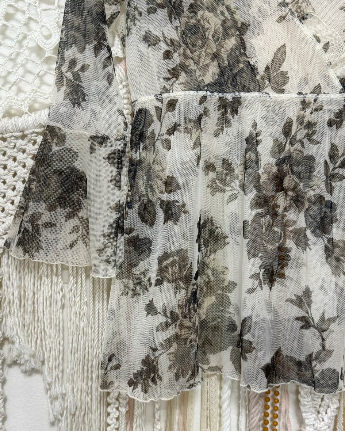 Lest rose Mesh Lace Blouse 상품이미지5