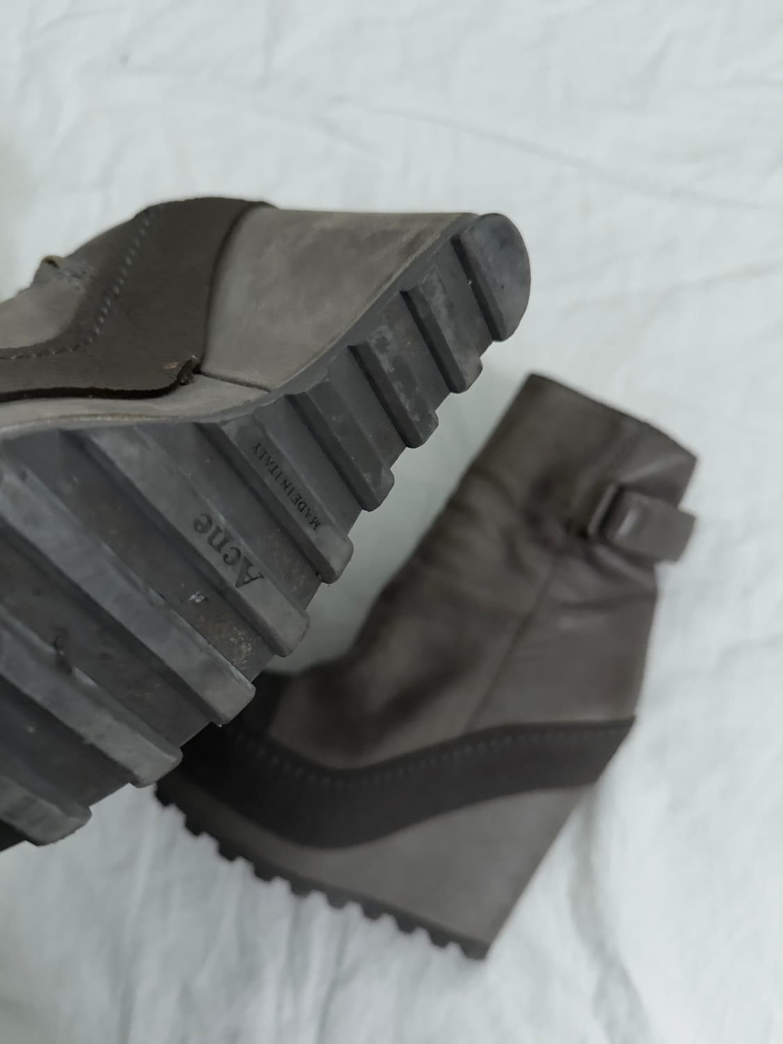 아크네 초기 웨지힐 스트랩 앵클부츠 상품이미지3