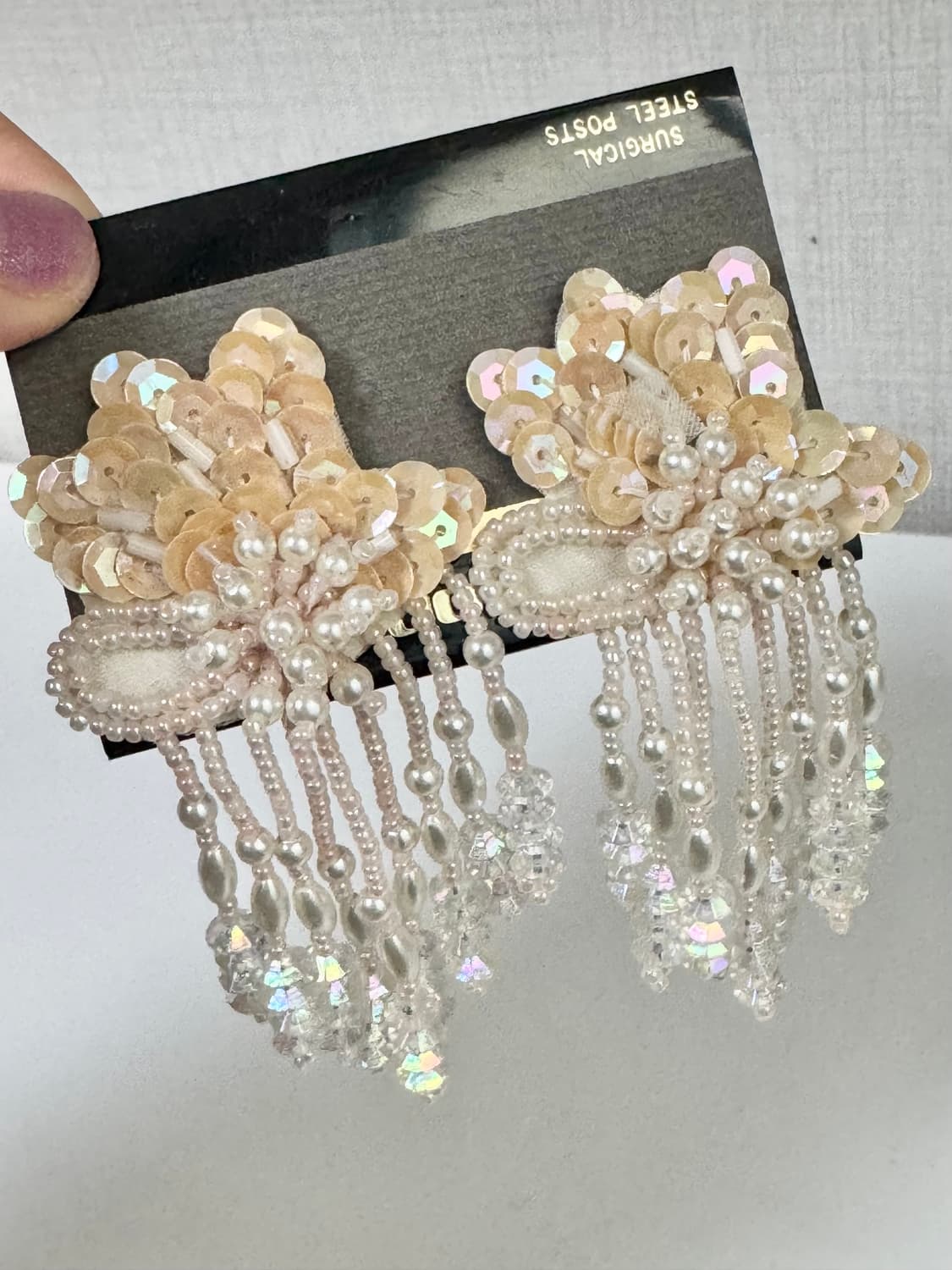 빈티지 화이트 시퀸 진주 드롭 빈티지 귀걸이 (써지컬스틸) 상품이미지3