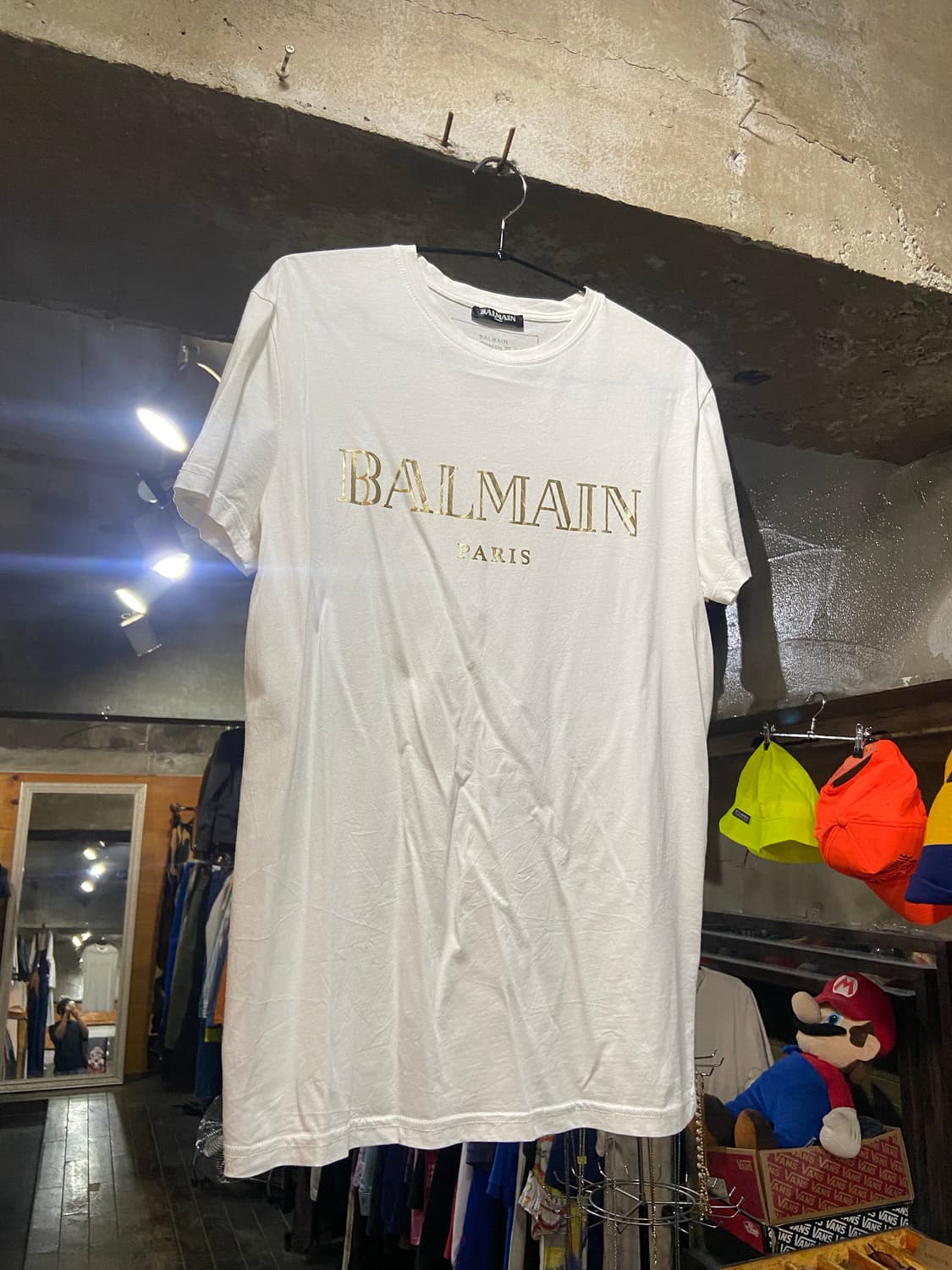 2019 BALMAIN 발망 시그니처 골드 로고 반팔 티셔츠 화이트 상품이미지2