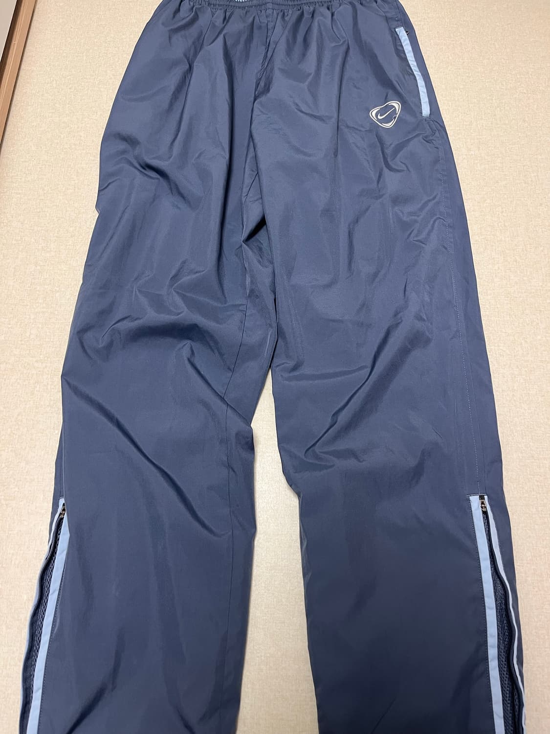 나이키 트랙팬트 상품이미지1