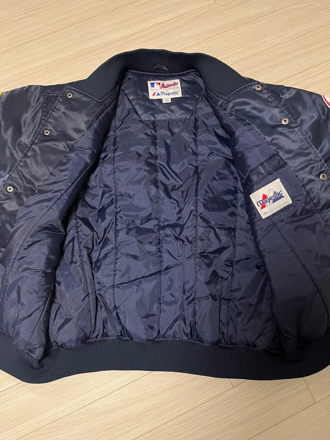[L] 마제스틱 뉴욕 양키스 봄버 재킷 상품이미지2