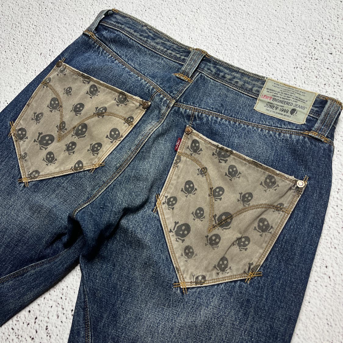 00s Levi's Engineered "Skull" Jeans 상품이미지3