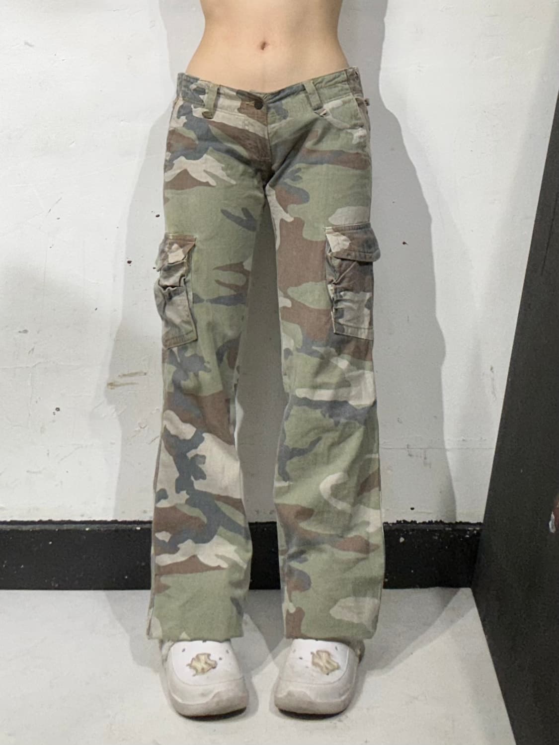 일본 빈티지 카키 미드라이즈 와이드 밀리터리 카모 카고 팬츠 부츠컷 바지 상품이미지2