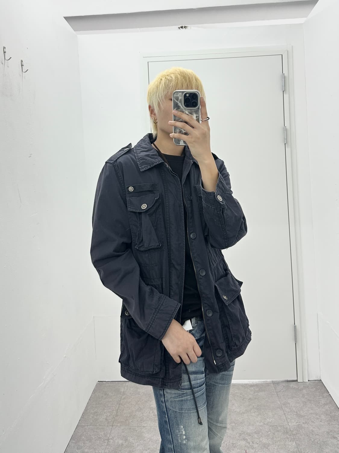 Vintage washed navy multi pocket jacket 상품이미지1