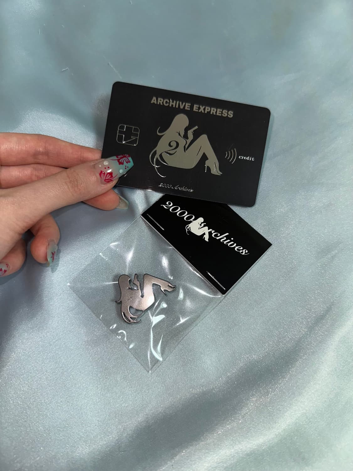 새상품) 2000아카이브 미발매 카드지갑+뱃지세트 상품이미지2