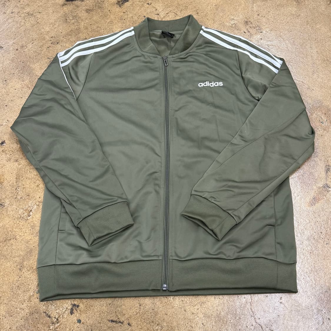 아디다스 카키 져지 트랙탑 상품이미지2