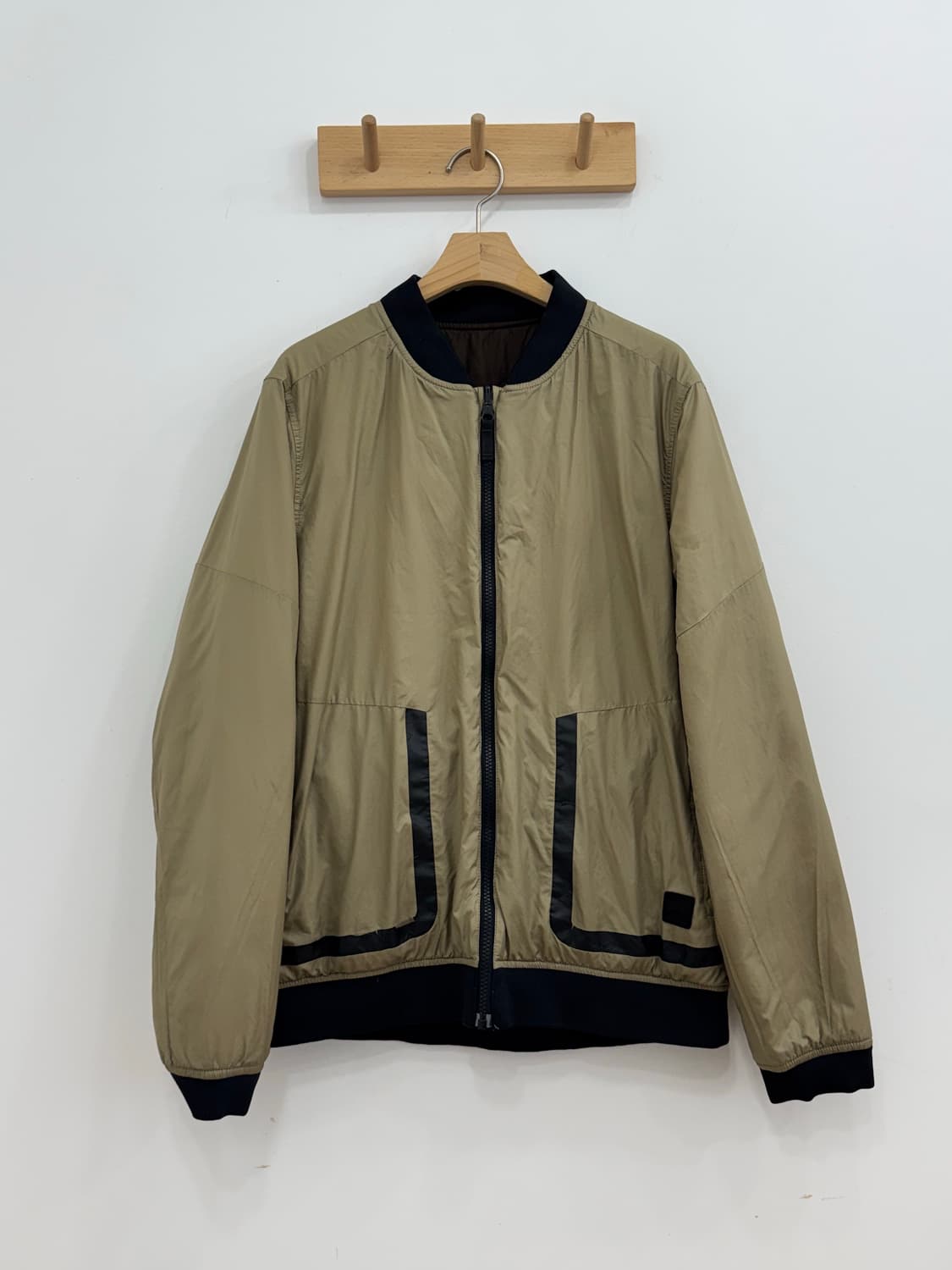 언더아머 투웨이 지퍼 경량패딩 상품이미지10