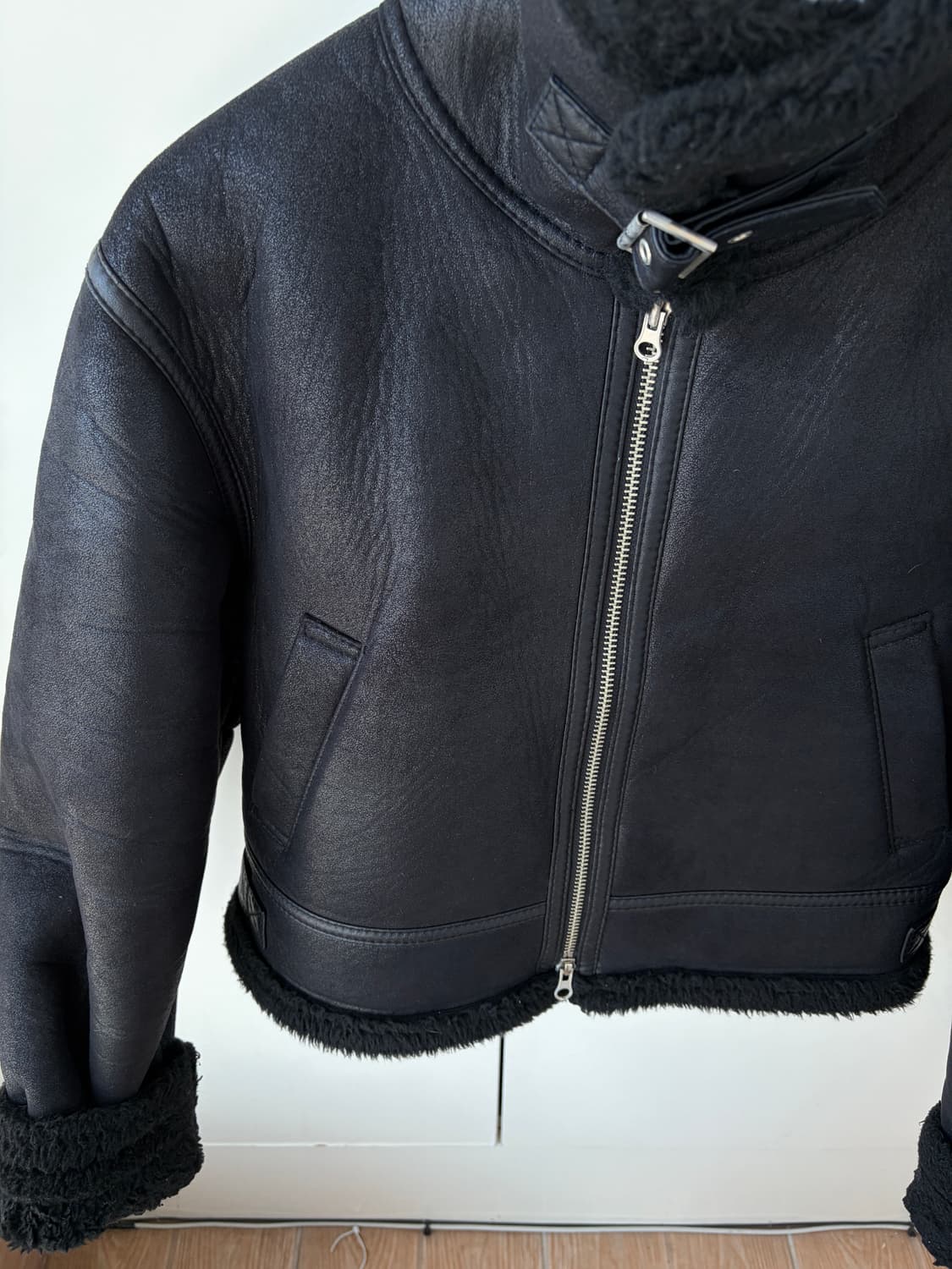 블랙 무스탕 자켓 상품이미지6