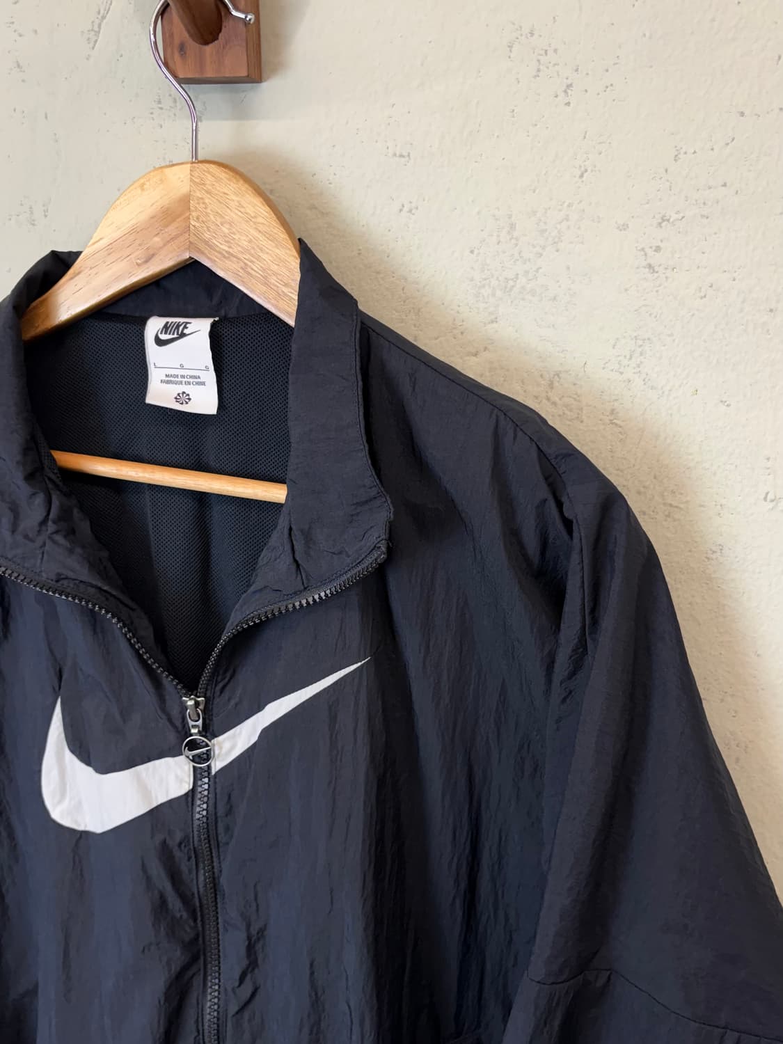 나이키 스우시 빅로고 우븐 바람막이 블랙 상품이미지4