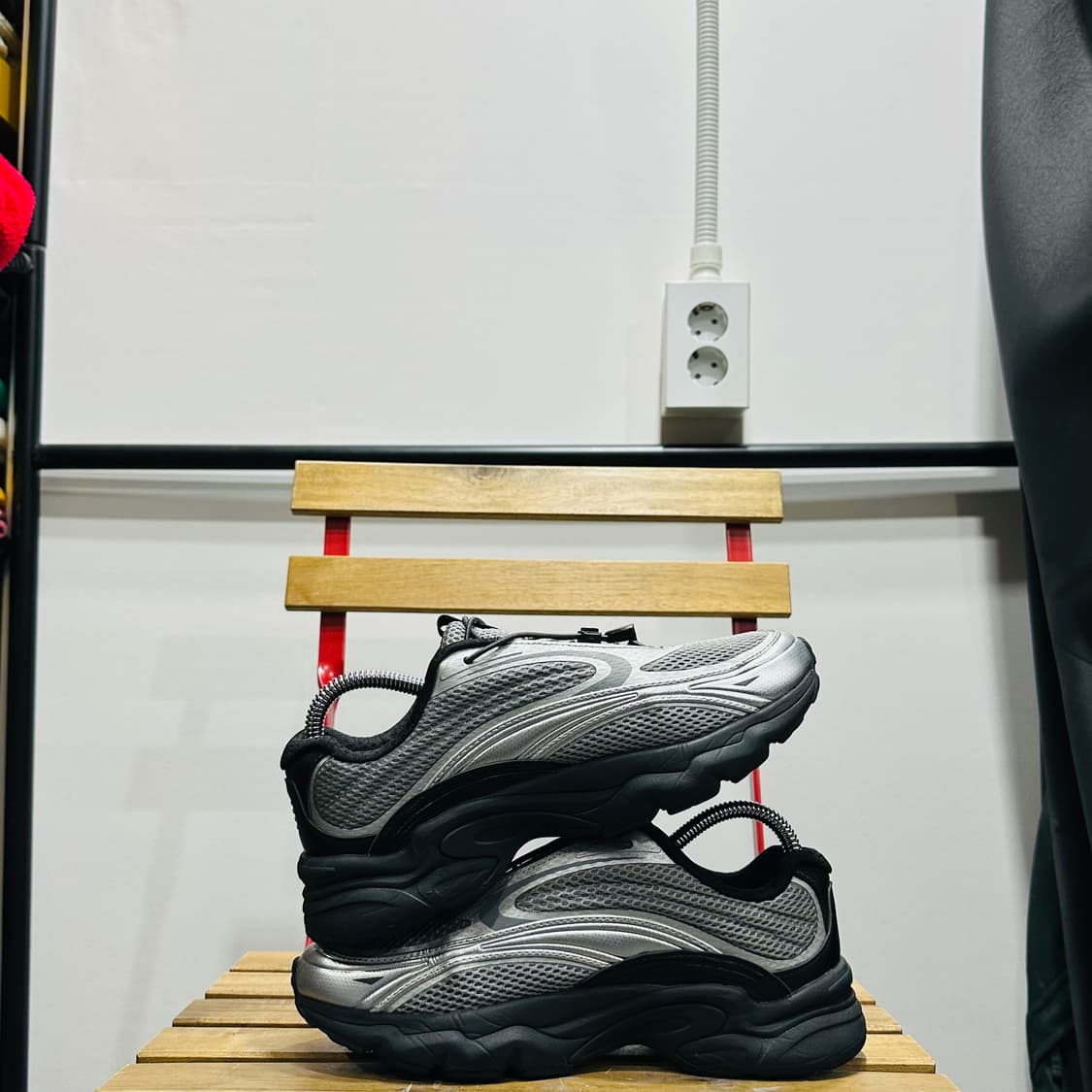 250) 휠라 운동화 남녀공용 신발 판테라 메탈 블랙 상품이미지7