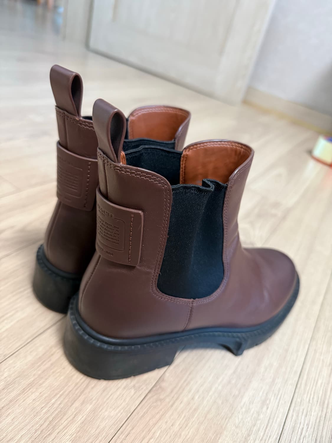 coach 첼시부츠 상품이미지2