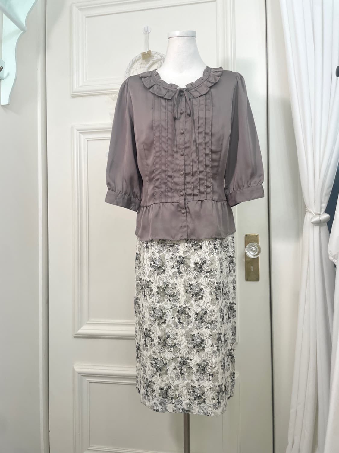 khaki ivory rose lace skirt(size-M) 상품이미지6