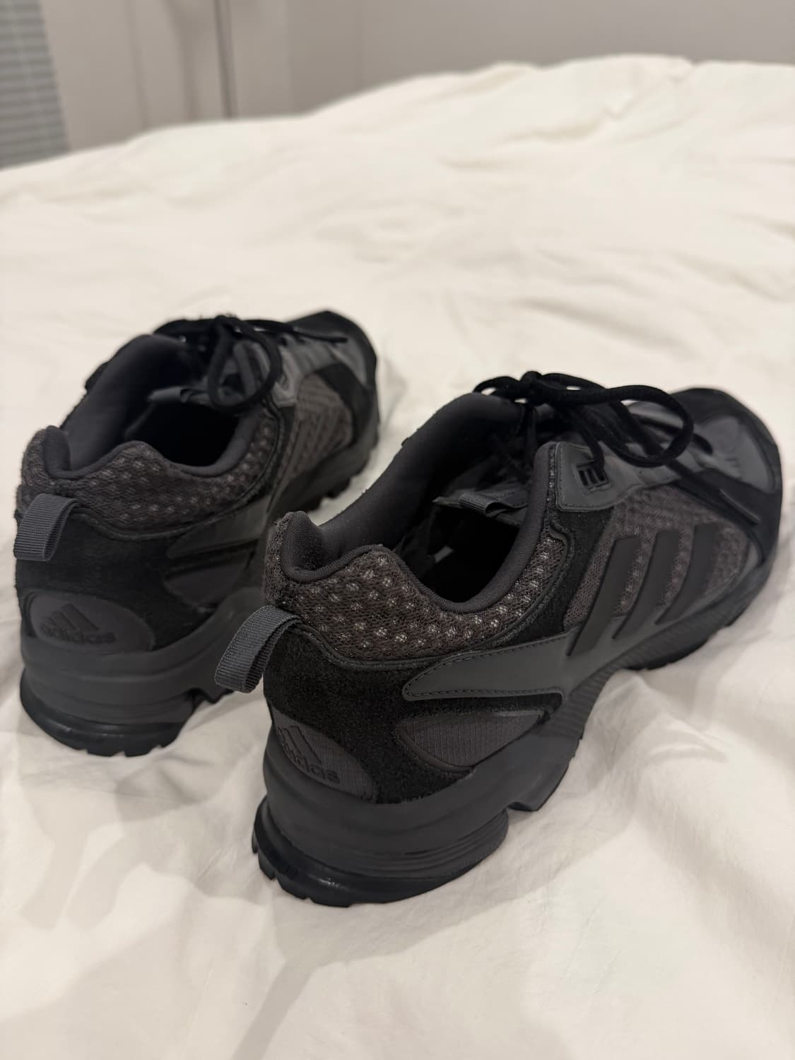 고샤루브친스키 아디다스 유니포마 트레일 러닝 290 상품이미지6