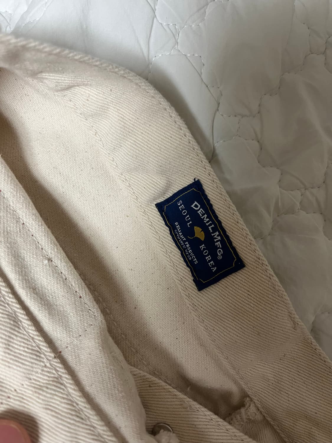 데밀 lot.026 할리우드 오프화이트 34 팝니다 상품이미지2