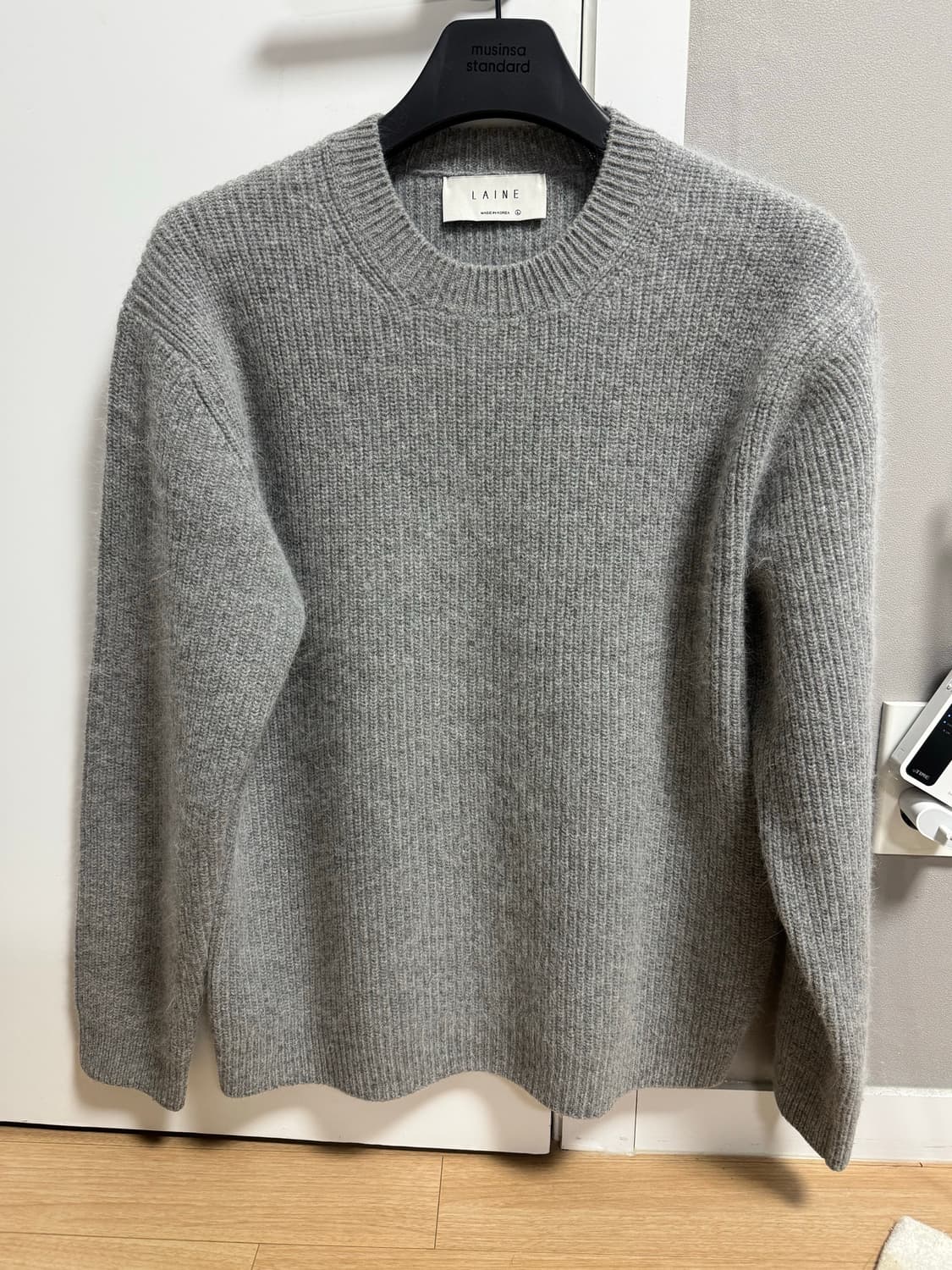 Laine 라이네 그레이 앙고리 니트 L 95 상품이미지1